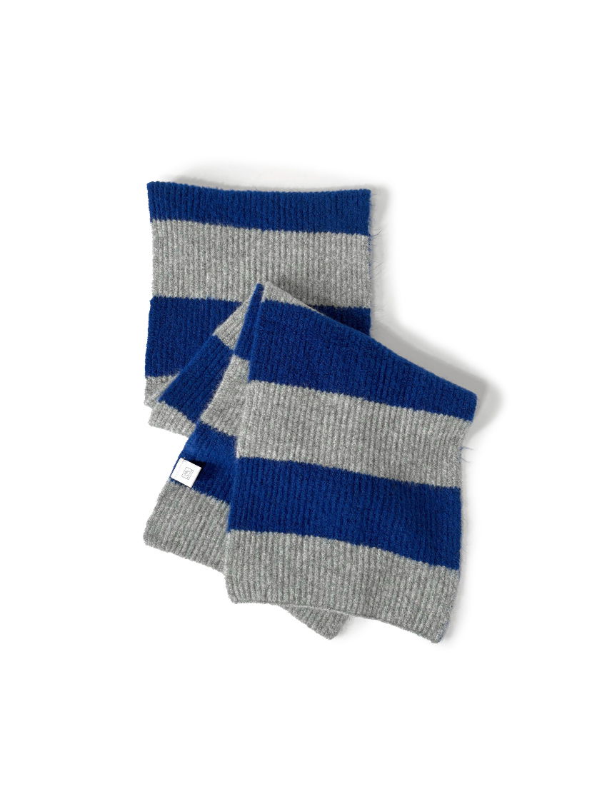 머플러 네이비블루 색상 이미지-S1L38