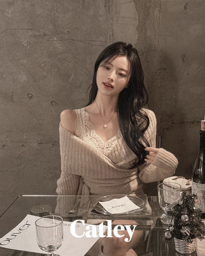 Catley Christmas Lace Seamless Inner Top Shawl Collar Waist Strap Wool Wrap Knitwear Cardigan Two-Piece Set