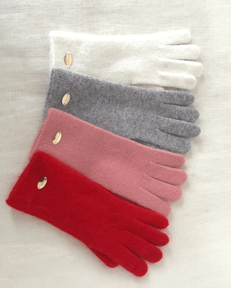 Sombre Gold Pendant Angora Touch Hole Finger Gloves 配饰