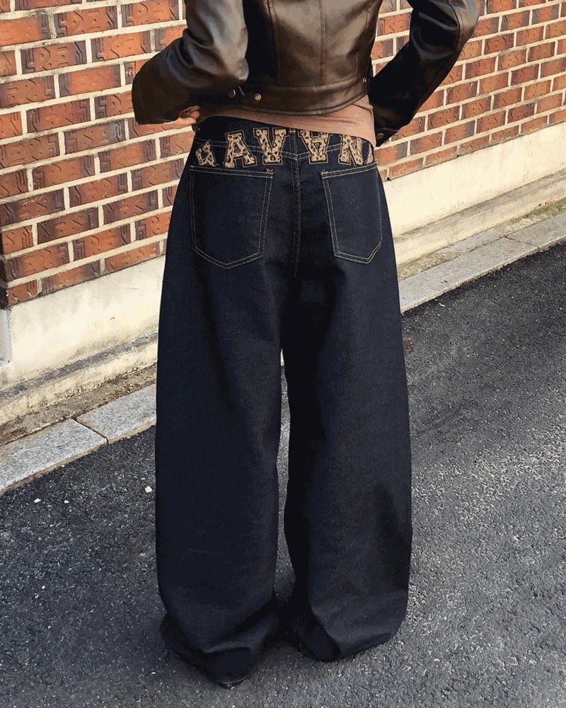 Nami Hopi Embroidered Patch Stitch Balloon Fit Denim Long Pants