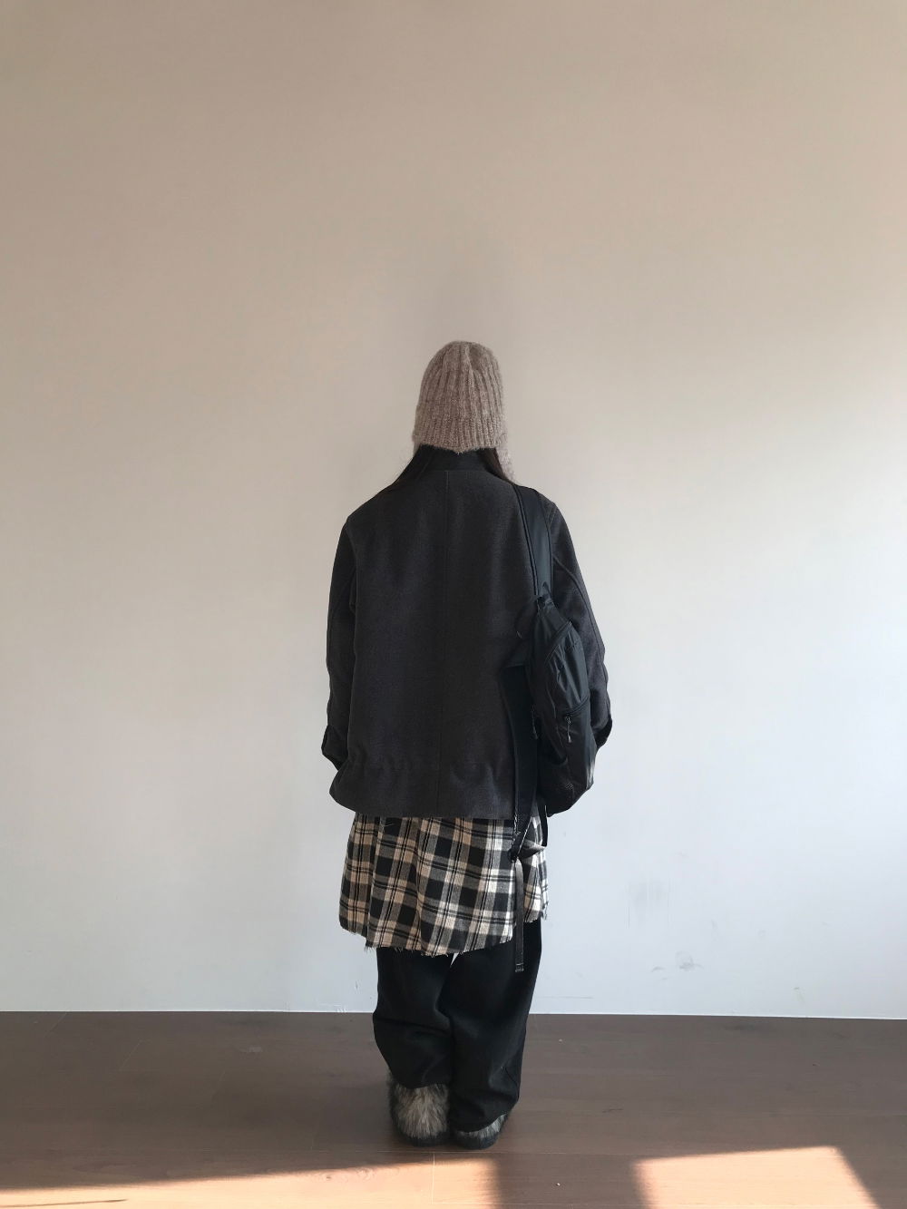 바지 모델 착용 이미지-S3L5