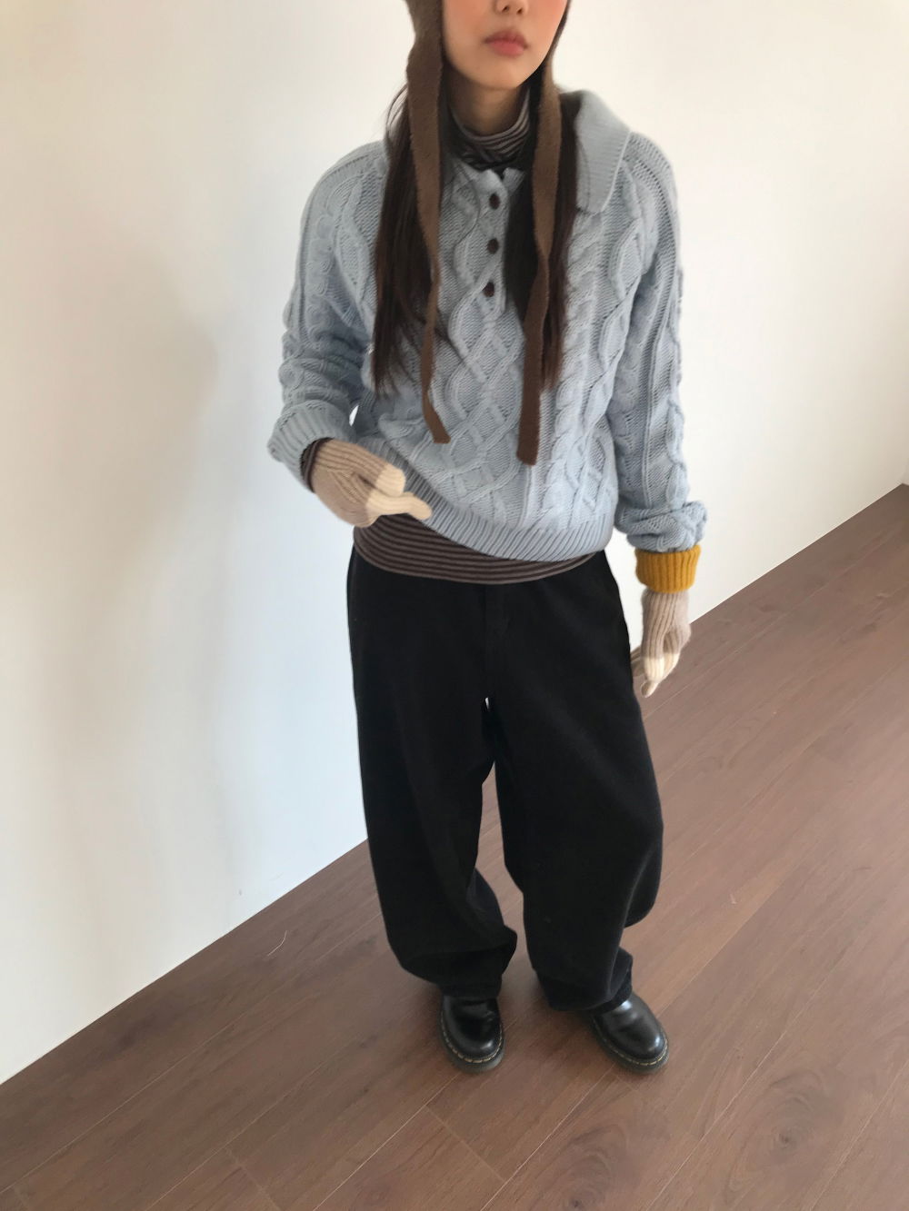 바지 모델 착용 이미지-S3L25