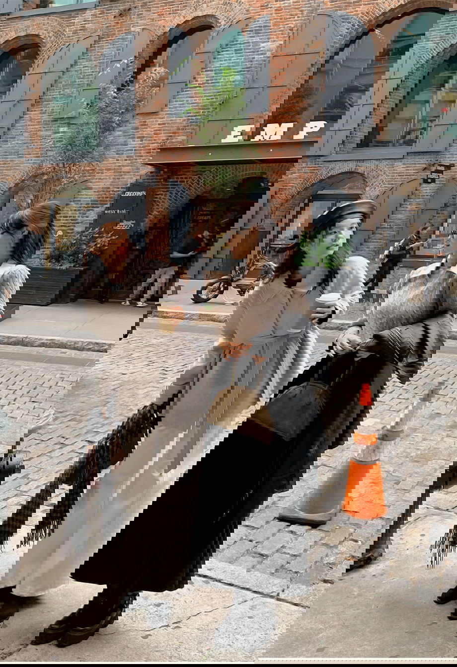 리리앤코 하로픈 플랩 카라넥 벨트 하프 코트