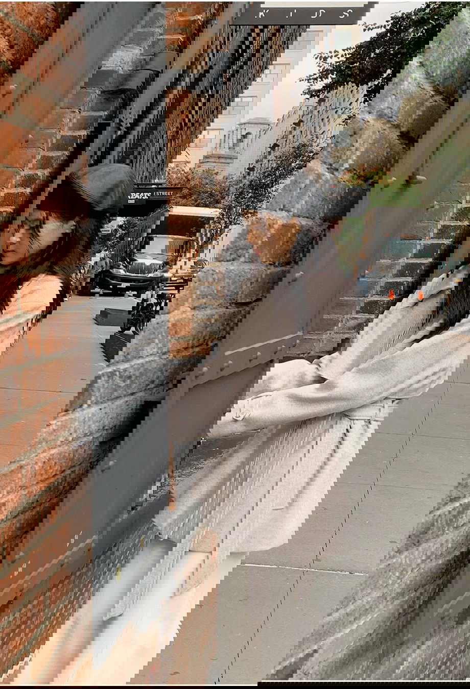 리리앤코 하로픈 플랩 카라넥 벨트 하프 코트