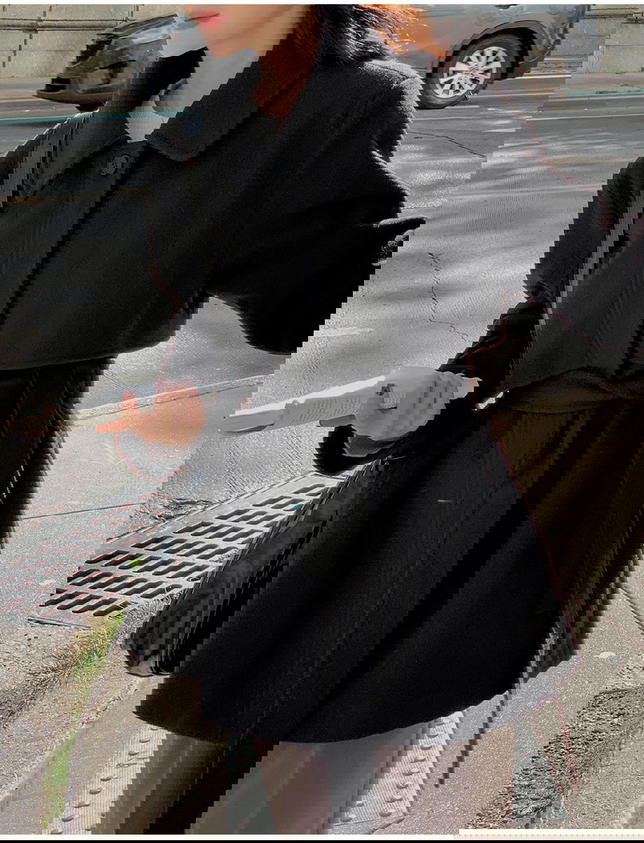 리리앤코 하로픈 플랩 카라넥 벨트 하프 코트