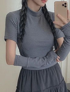 Donkey Kong Stripe Turtleneck Warmer SET