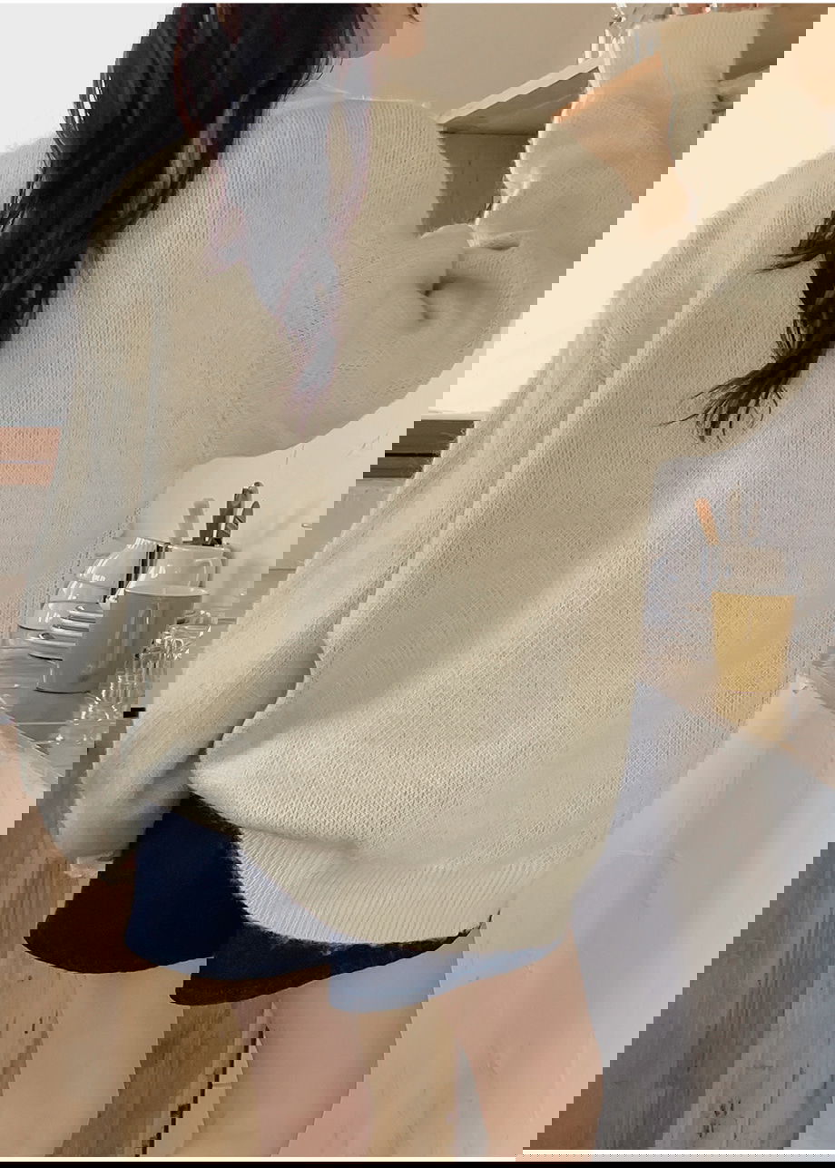 리리앤코 플로네브 브러쉬 플라워 루즈핏 니트