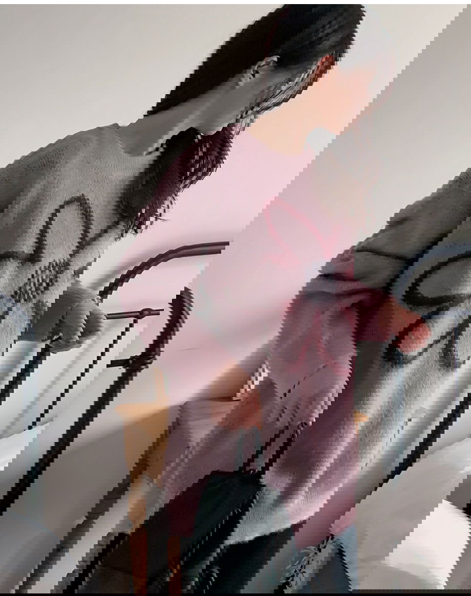 리리앤코 플로네브 브러쉬 플라워 루즈핏 니트