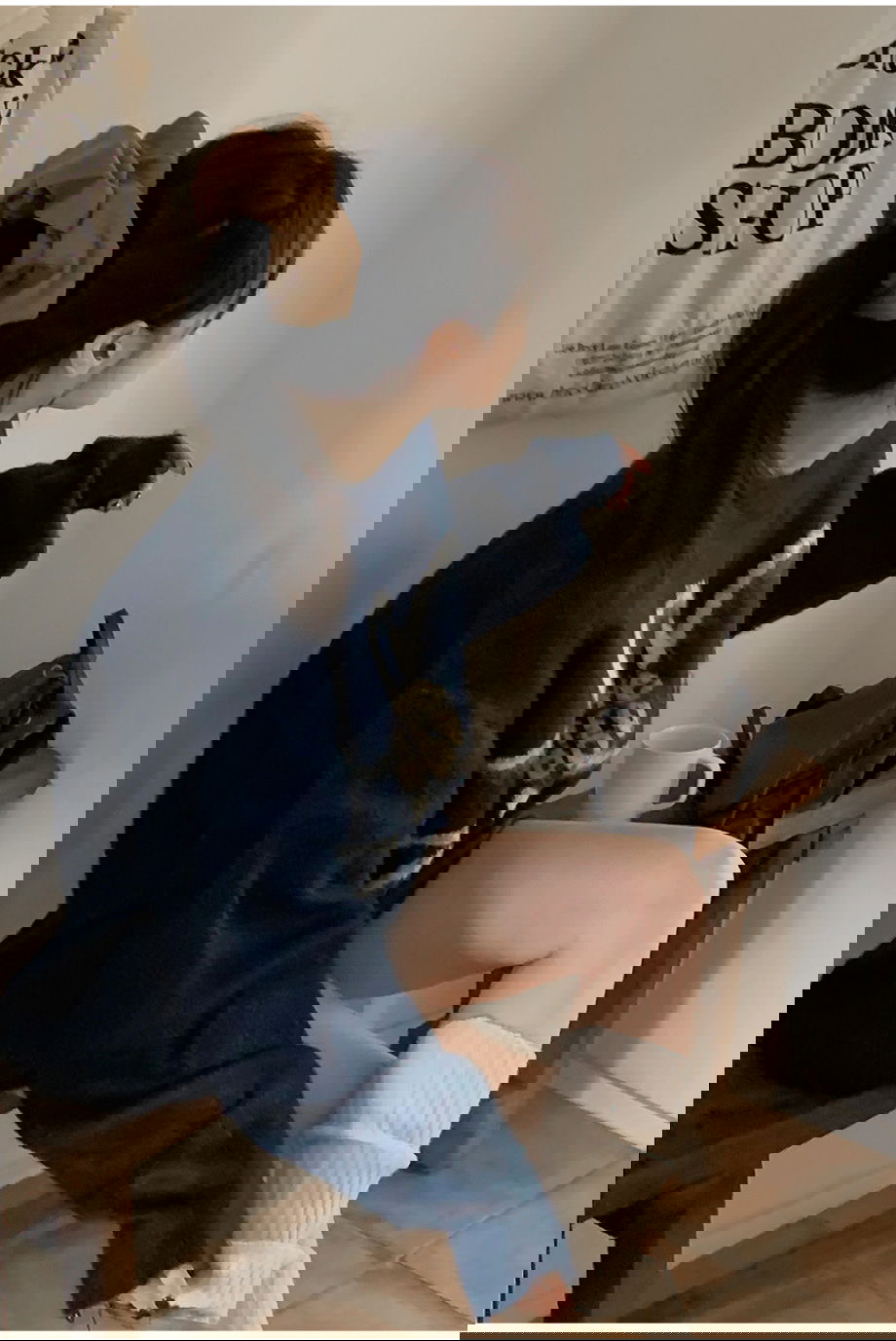 리리앤코 플로네브 브러쉬 플라워 루즈핏 니트