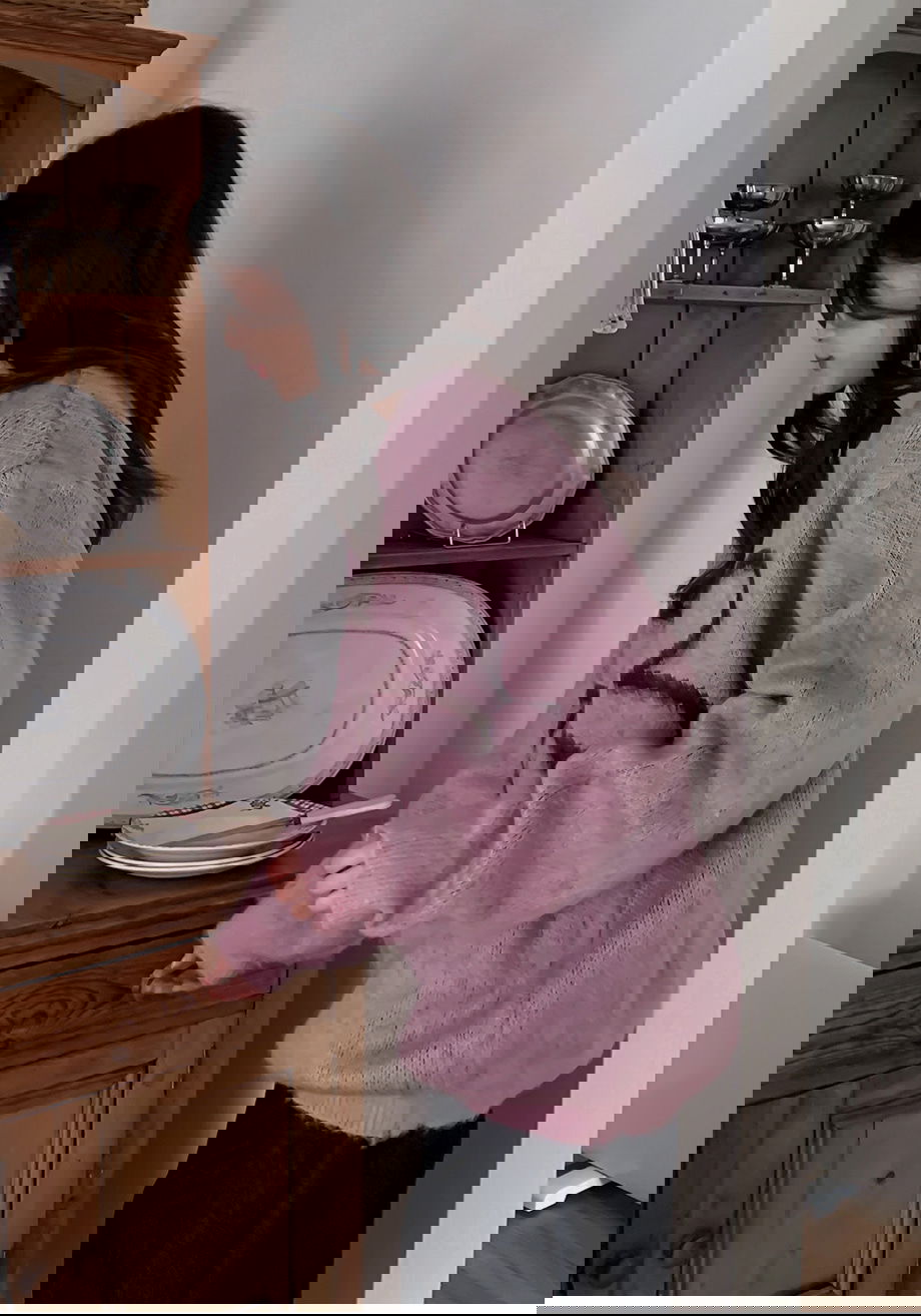 리리앤코 플로네브 브러쉬 플라워 루즈핏 니트