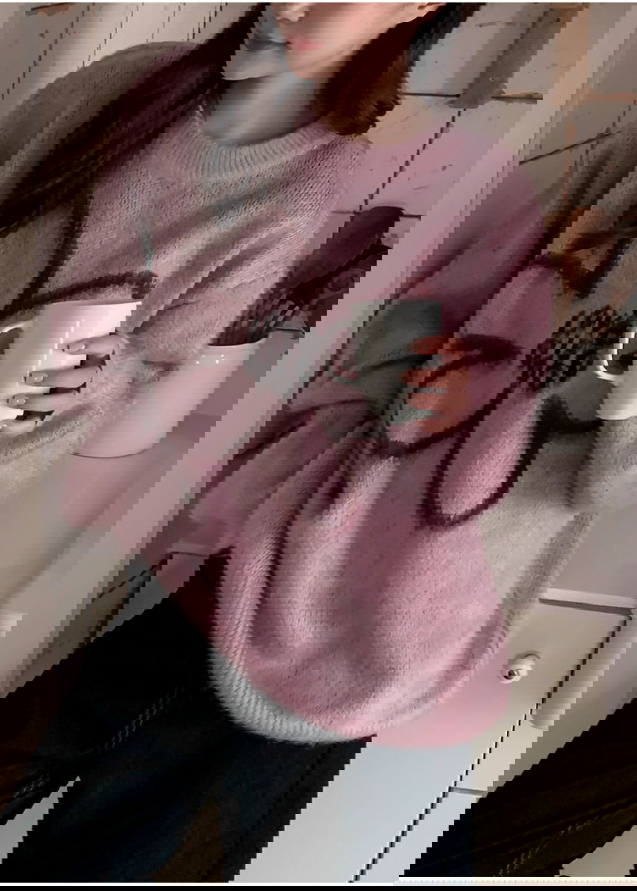 리리앤코 플로네브 브러쉬 플라워 루즈핏 니트