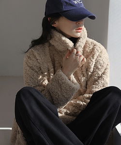 Bedded Soft Boxy Collar Fur Jacket