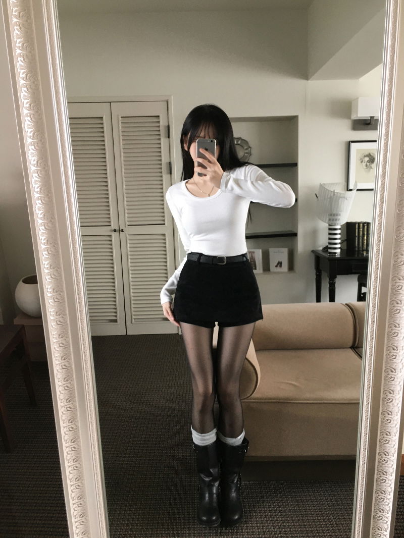 양말 모델 착용 이미지-S1L48