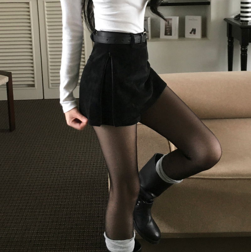 양말 모델 착용 이미지-S1L47