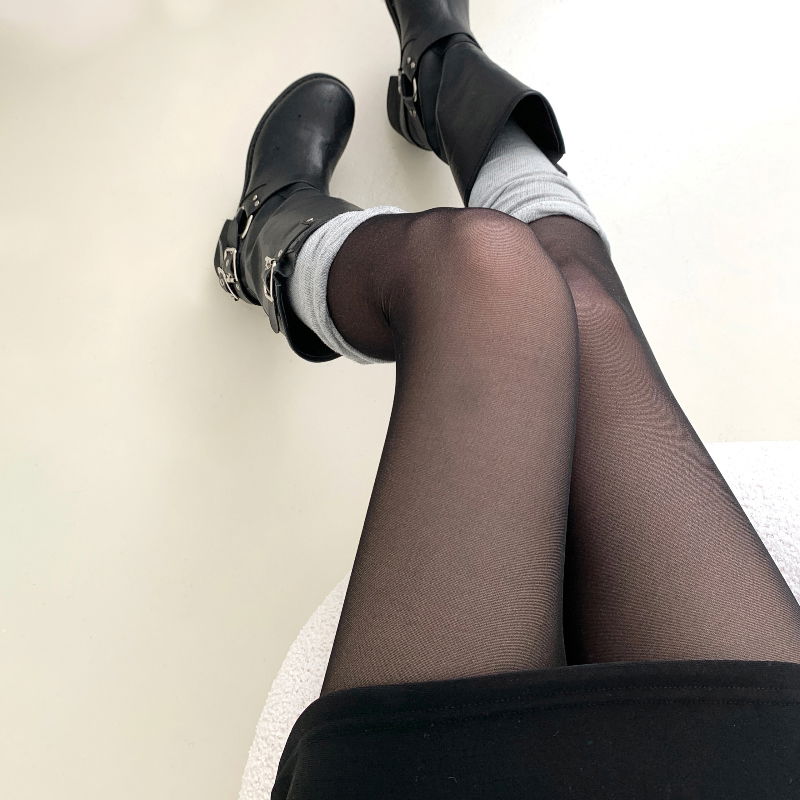 양말 모델 착용 이미지-S1L52