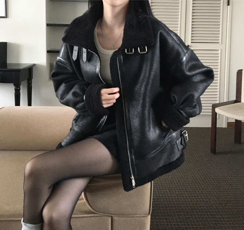 양말 모델 착용 이미지-S1L42