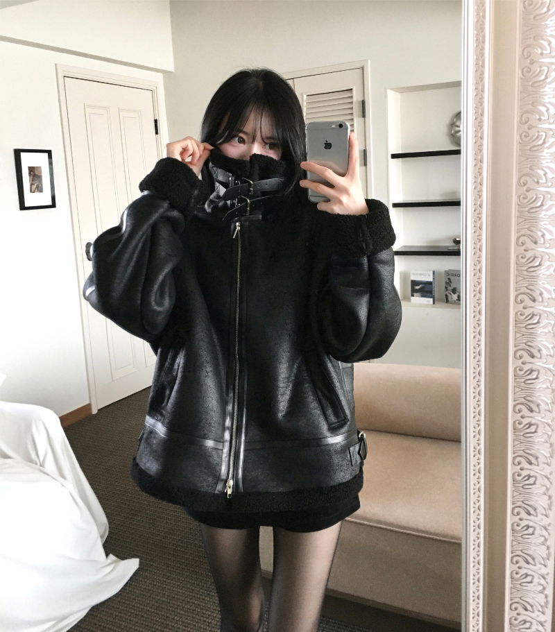 양말 모델 착용 이미지-S1L34