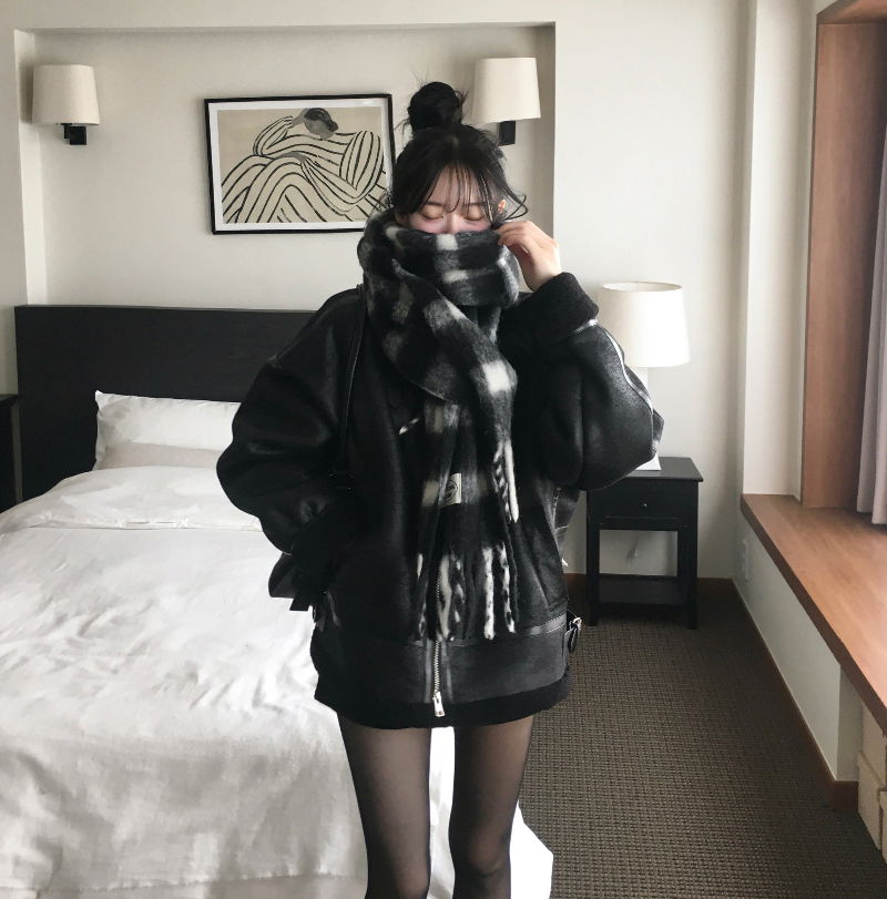 양말 모델 착용 이미지-S1L19