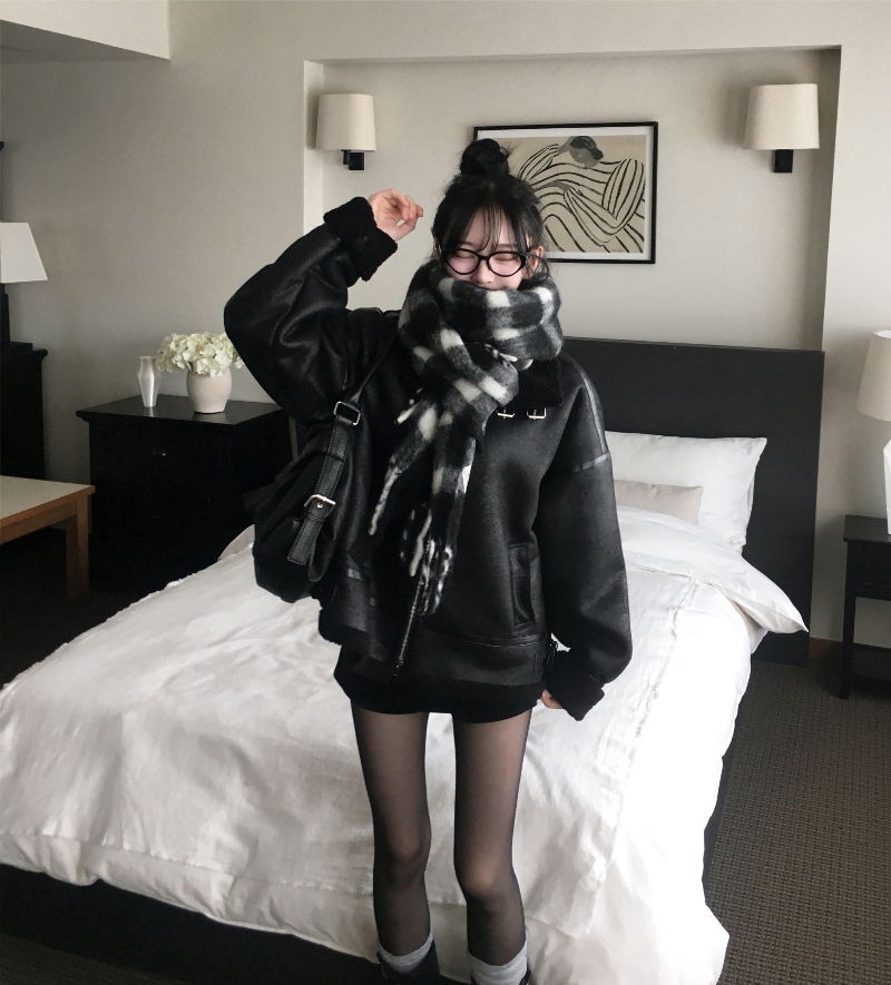 양말 모델 착용 이미지-S1L20