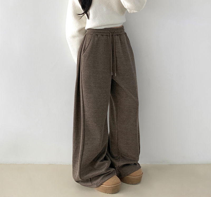 바지 모델 착용 이미지-S1L36