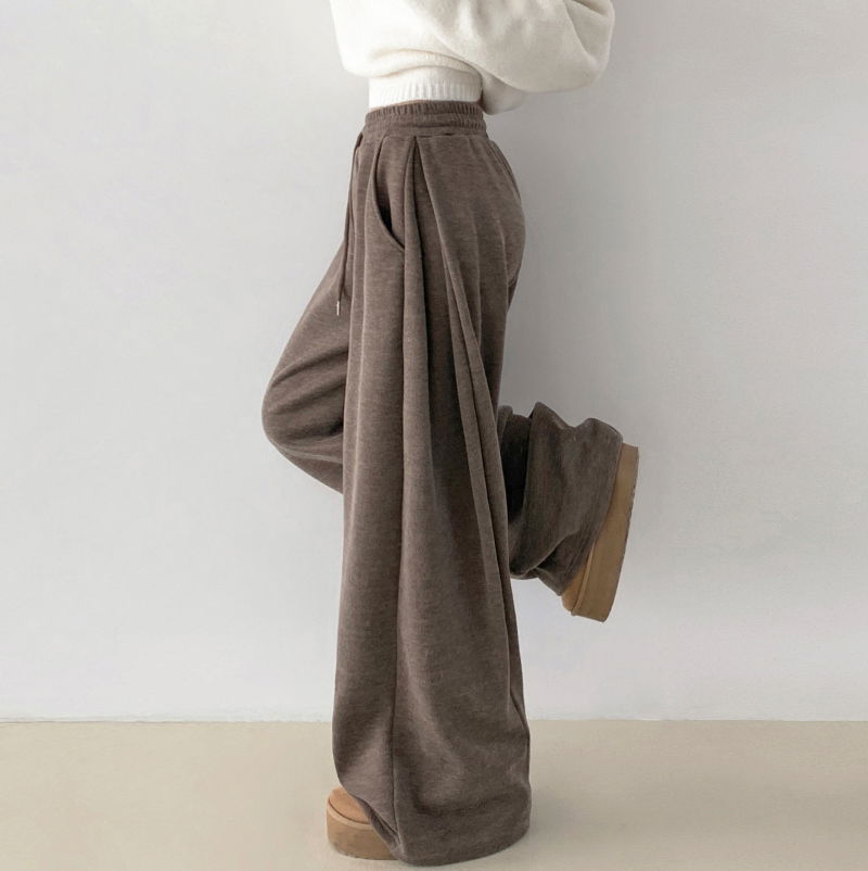 바지 모델 착용 이미지-S1L41