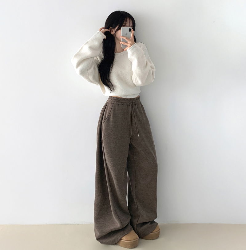 바지 모델 착용 이미지-S1L40