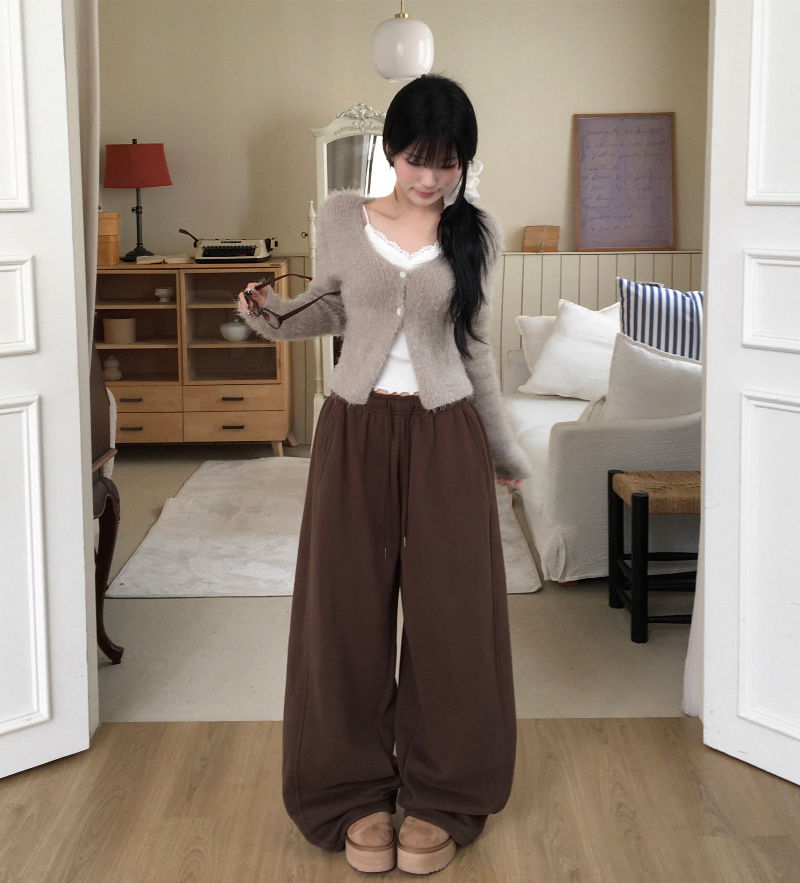 민소매 모델 착용 이미지-S1L64