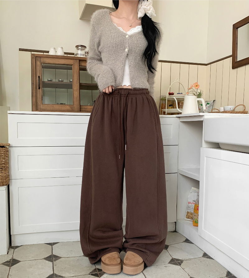 민소매 모델 착용 이미지-S1L61