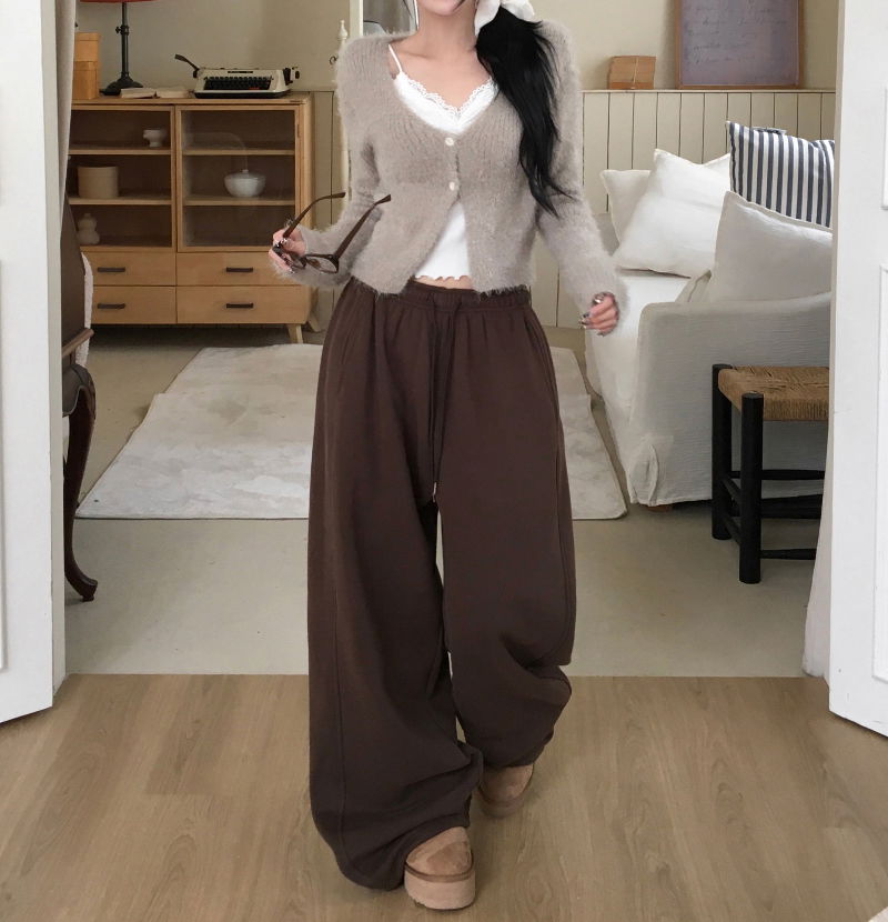 민소매 모델 착용 이미지-S1L54