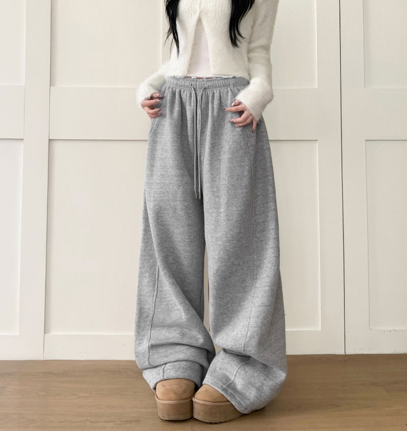 민소매 모델 착용 이미지-S1L28