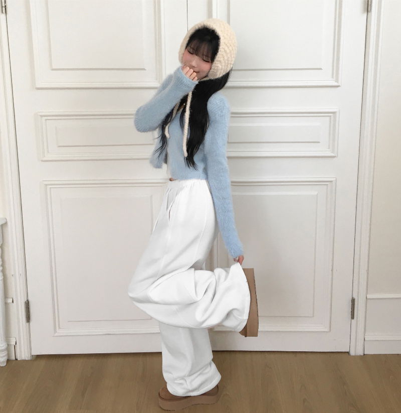 민소매 모델 착용 이미지-S1L19