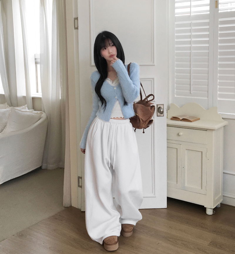 민소매 모델 착용 이미지-S1L14