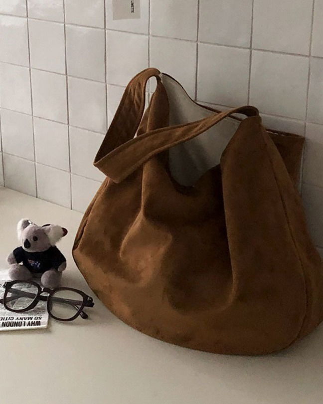 코엔트 스웨이드 보부상 숄더백