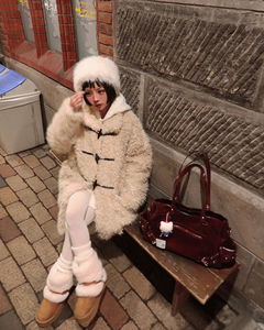 Cotton socks, stockings, and leggings