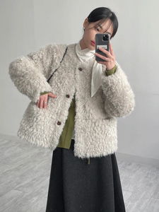 Jacqueline Round Overfit Fur Jacket