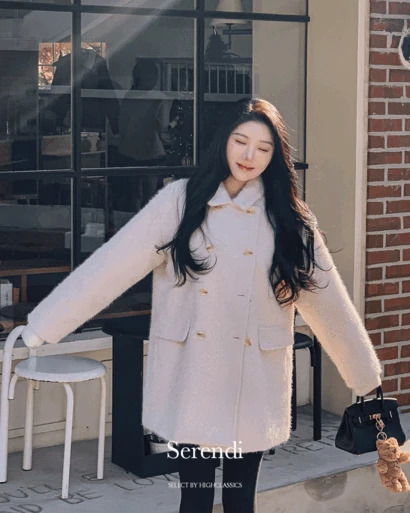 세렌디 카라 하이넥 비조 더블버튼 부클 헤어리 자켓 루즈 아방핏 하프 코트