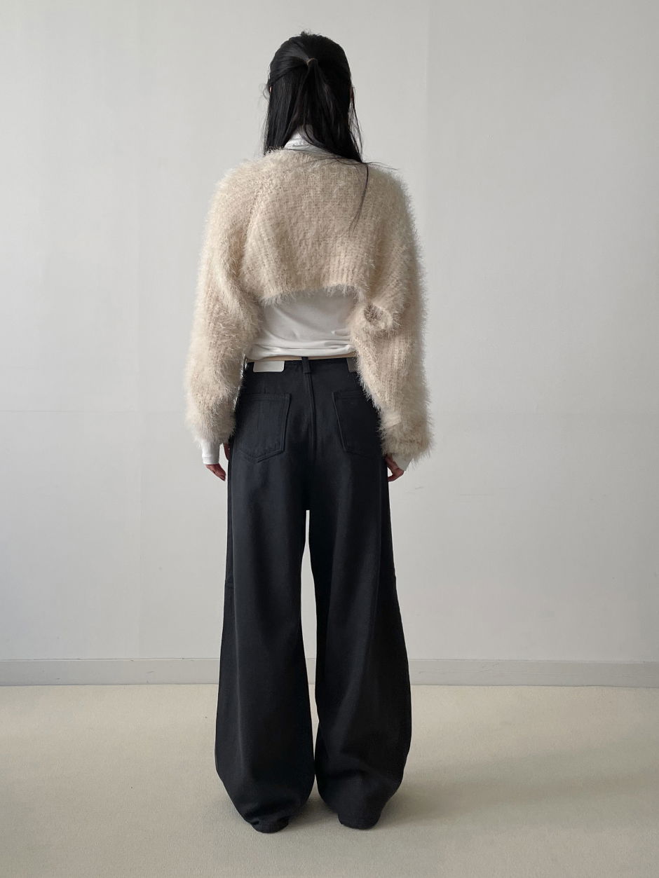 바지 모델 착용 이미지-S5L10