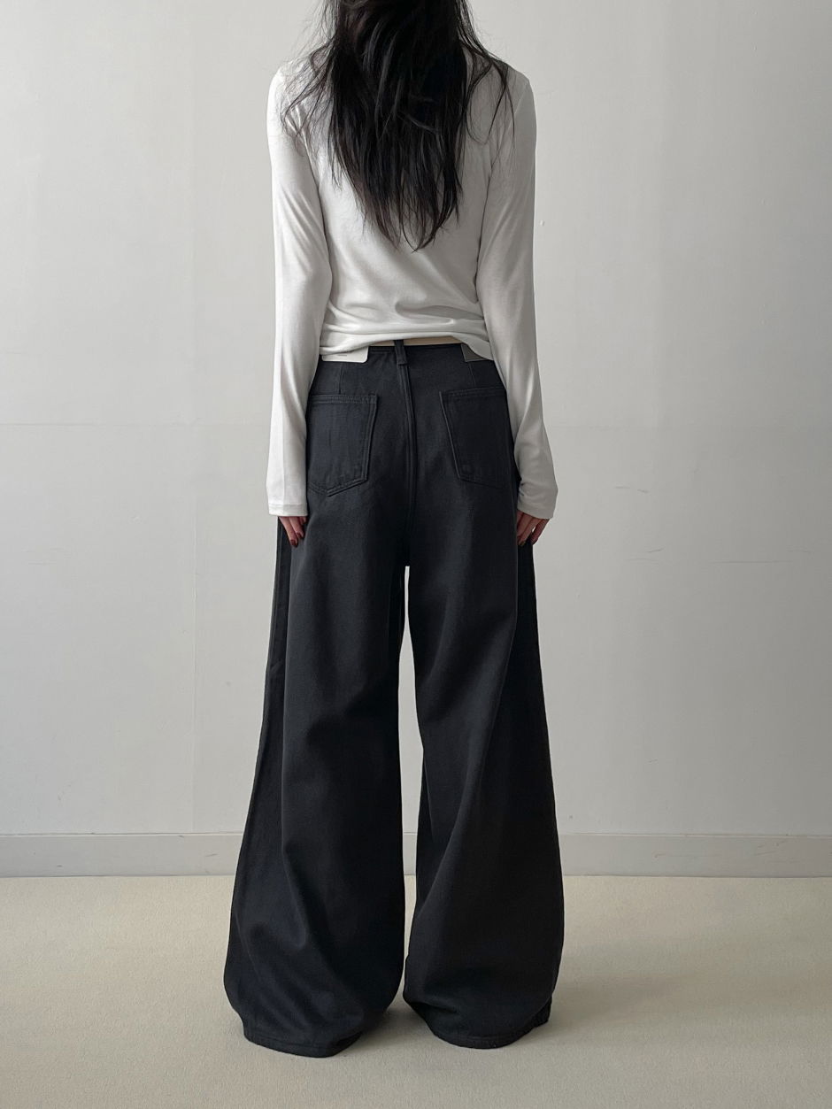 바지 모델 착용 이미지-S5L4