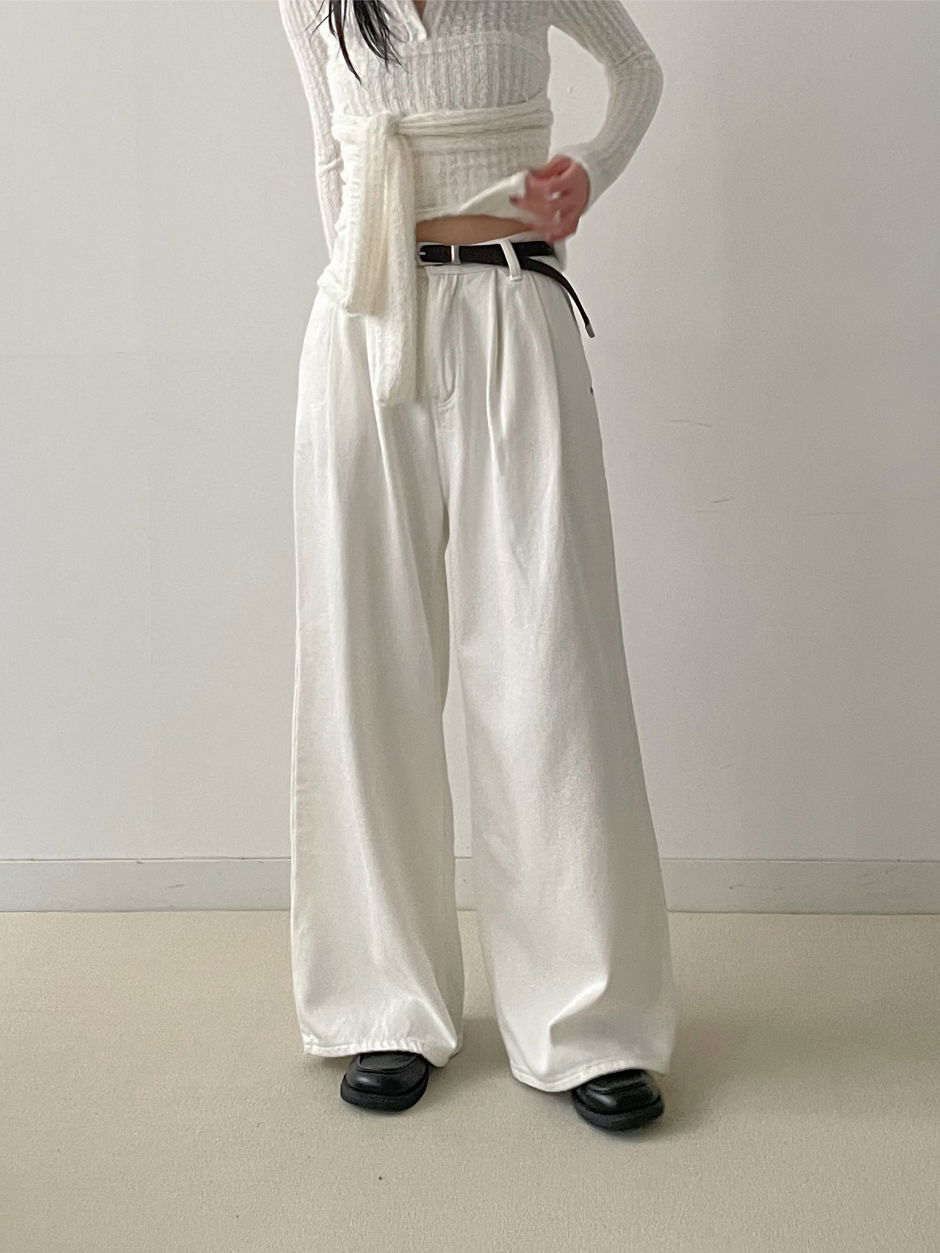 바지 모델 착용 이미지-S4L1