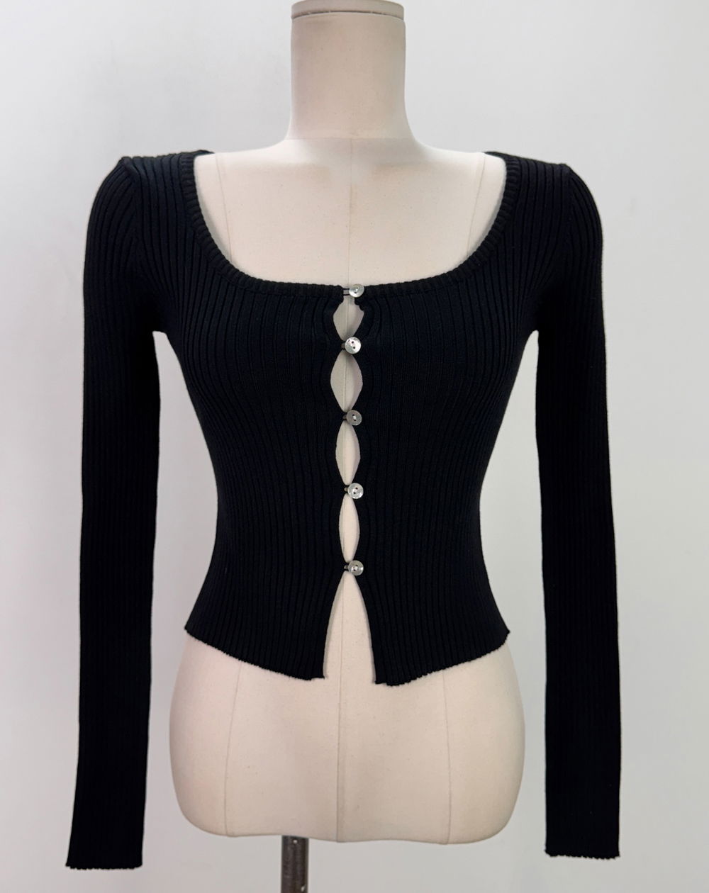 카디건 차콜 색상 이미지-S1L126