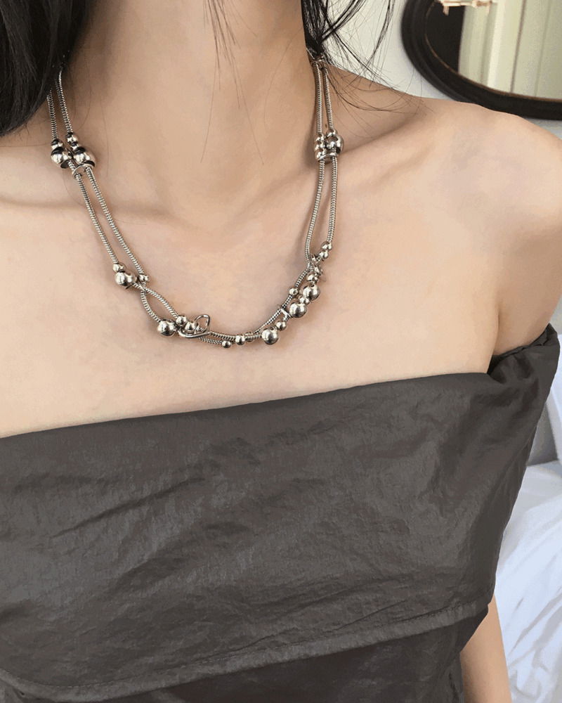 Newme Silver Ball Two-Row Chain Necklace