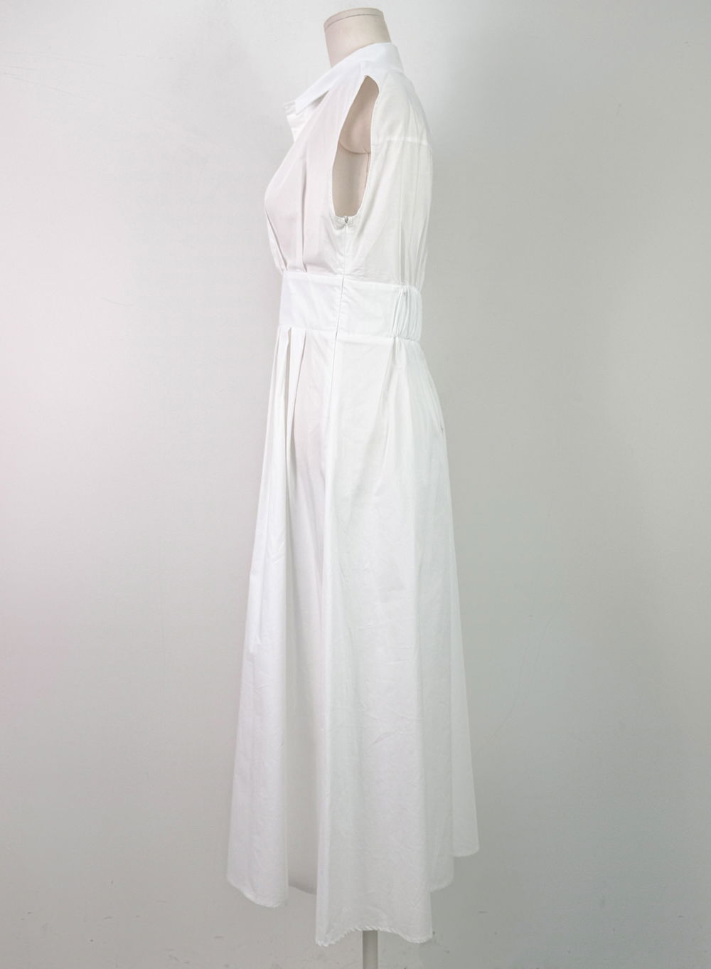 긴 드레스 화이트 색상 이미지-S1L23