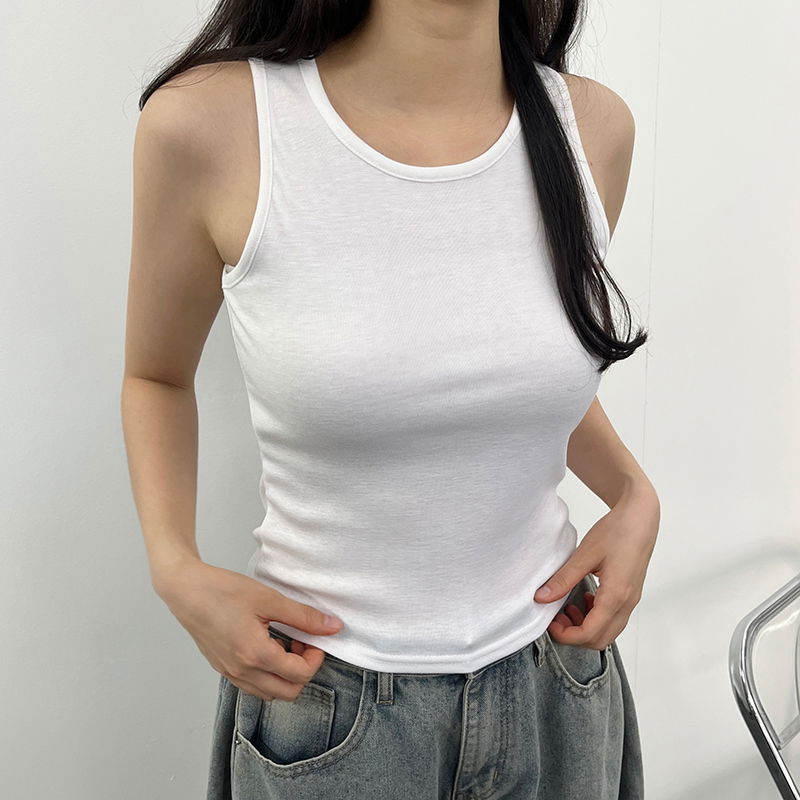 민소매 모델 착용 이미지-S1L9