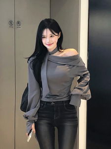 Hera Unbalanced Tie-Off Blouse