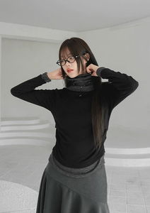 ライディンレイヤードタートルネックTシャツ