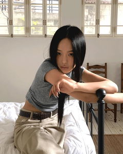 ホリンシャーリングハーフネックポーラ半袖Tシャツ