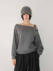 露肩吊帶內刷毛大學T