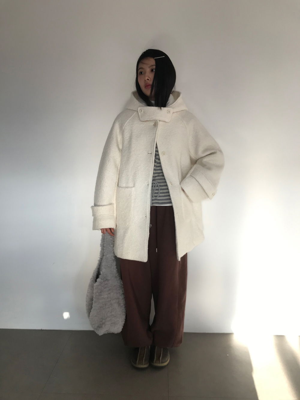 코트 모델 착용 이미지-S1L55