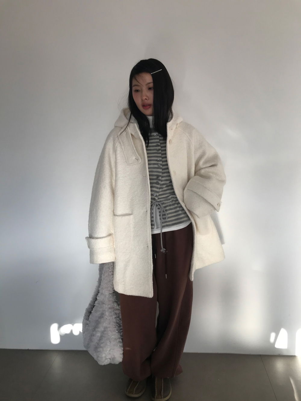 코트 모델 착용 이미지-S1L69