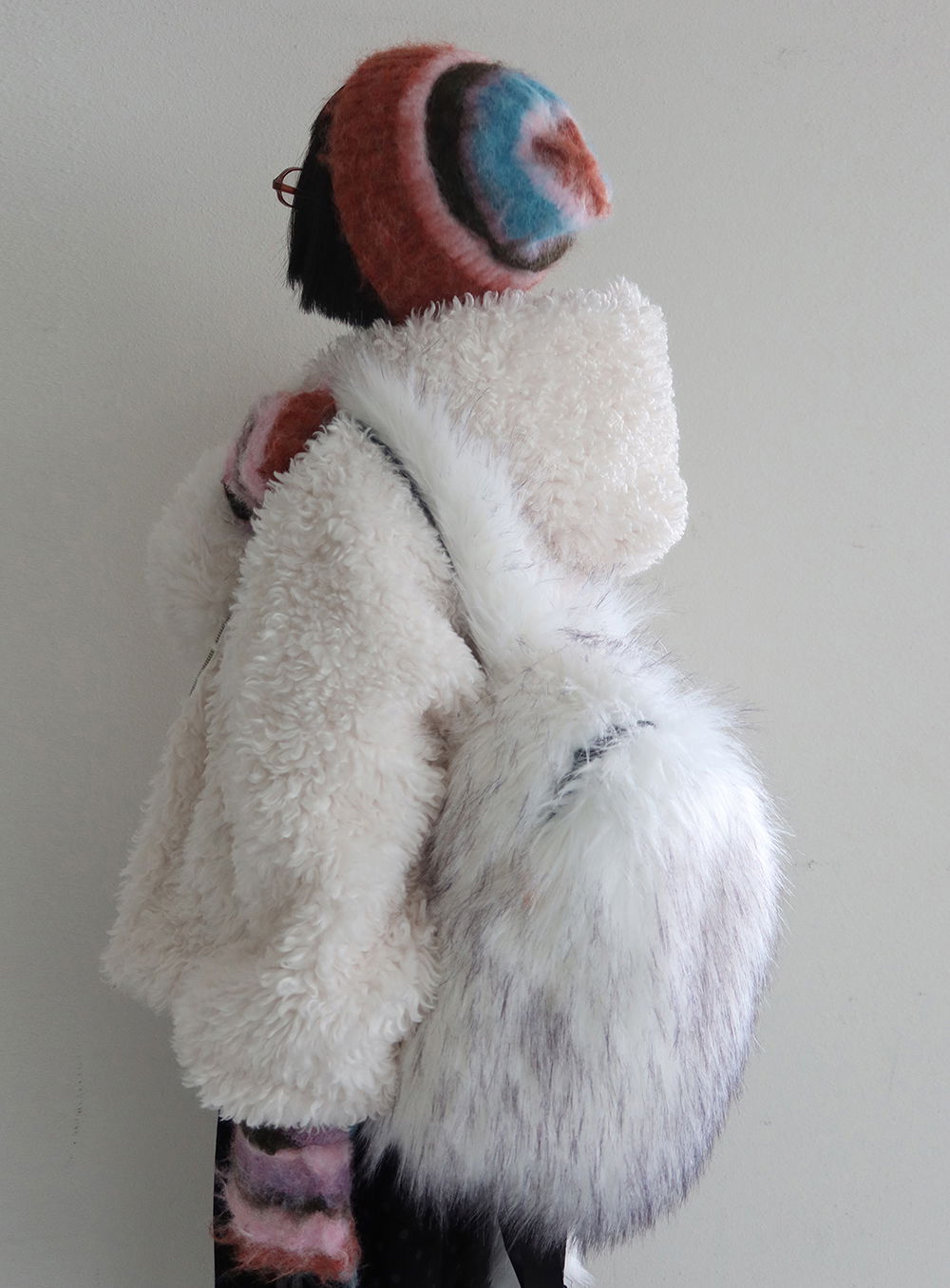 악세사리 모델 착용 이미지-S1L90